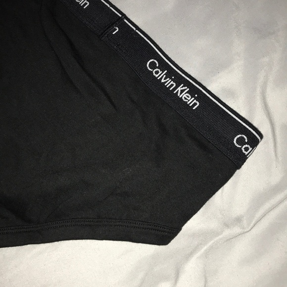 Calvin Klein Men’s Hip Brief🆕 - Picture 10 of 13